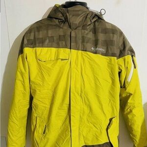 Columbia Omni Tech Jacket Size Large